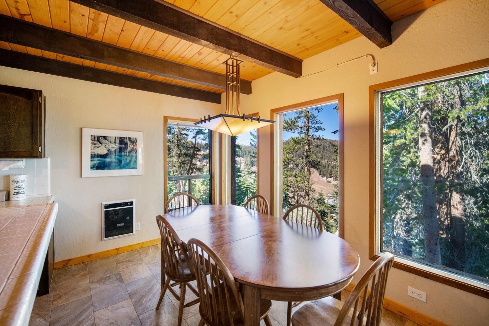 Timber Ridge Resort By 101 Great Escapes Mammoth Lakes Room photo